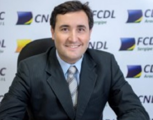 CDL informa que lojas vão abrir no sábado de feriado