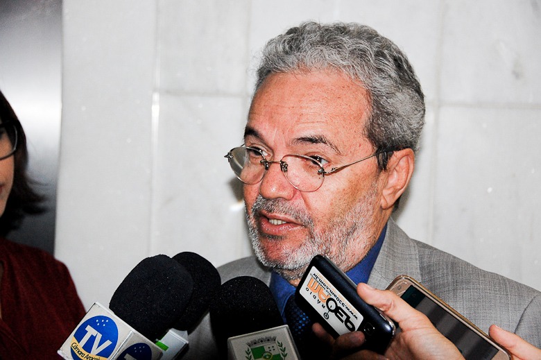 Emsurb entrega ao TCE justificativas sobre processo de licitação do lixo