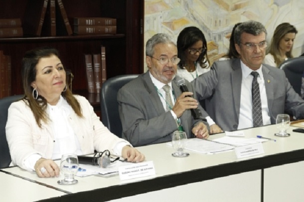 Limites entre Sergipe e Bahia é apresentado no TCE