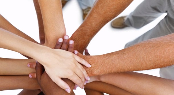 E disse o Senhor: “Eles são um só povo e falam uma só língua