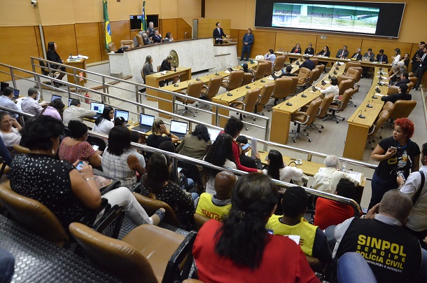 Deputados votam nesta quinta-feira fusão dos fundos de previdência do Estado