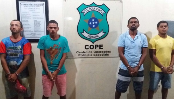 PRF e PM de Sergipe prendem marginais que fizeram assalto em Aracaju