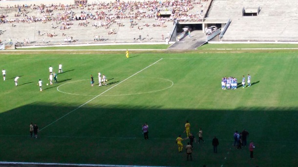 Confiança vence Botafogo fora de casa e sai do Z4