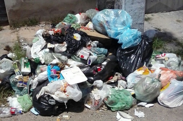 Coleta do lixo continua irregular na capital