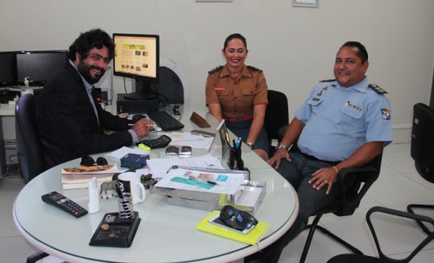 Assomise firma parceria com Acadepol para aulas de aperfeiçoamento  no manuseio de armas e de técnica de tiro