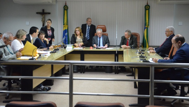 Por unanimidade deputados aprovam nas Comissões Temáticas e em plenário da ALESE “pacote de projetos”