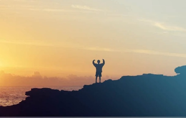 Salmos 108:   Dá-nos ajuda contra os adversários…