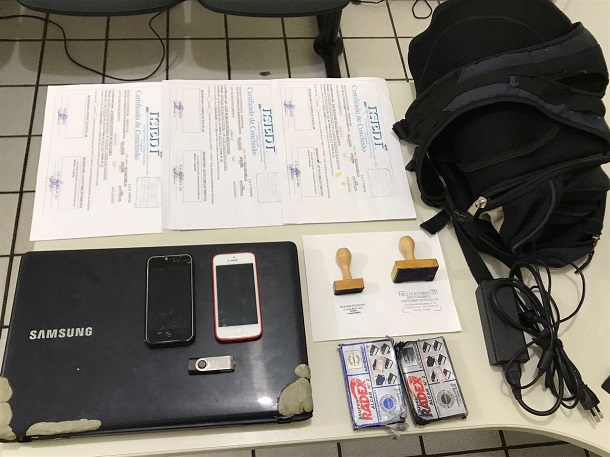 Polícia prende acusados de falsificar e comercializar certificados de conclusão do ensino médio