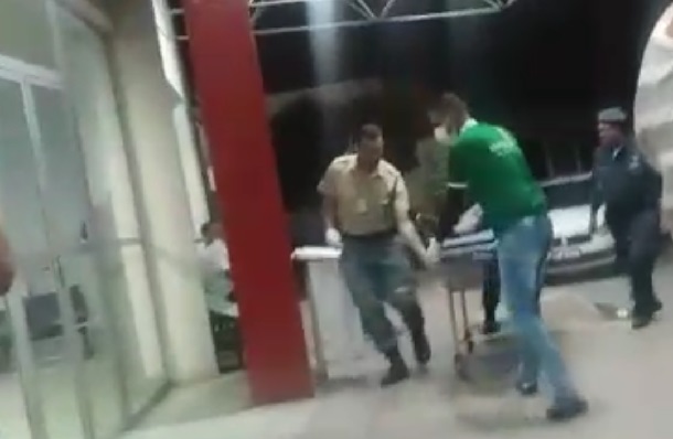 Sargento Djalma morre após ser baleado em assalto dentro de micro ônibus na BR 101