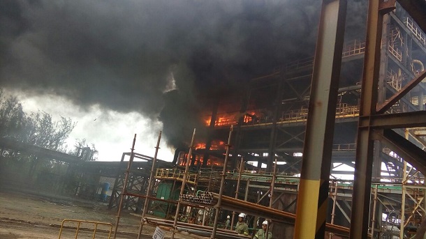 Incêndio atinge prédio da Vale em Rosário