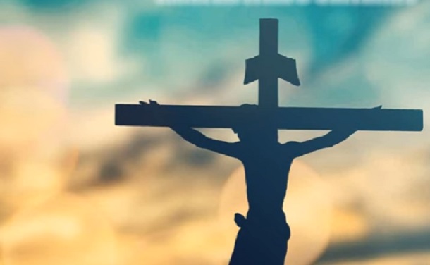 Lucas 23: 34 – Jesus disse: “Pai, perdoa-lhes, porque não sabem o que fazem”.