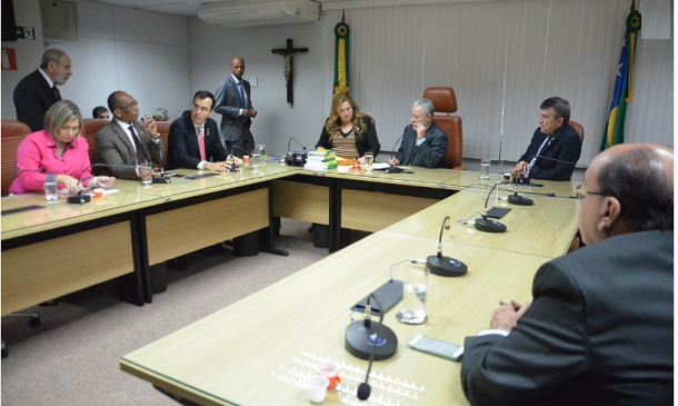 Projetos que estavam tramitando na Assembleia Legislativa são aprovados