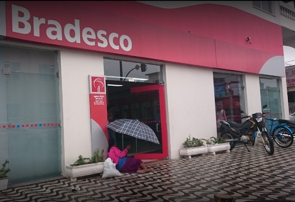 Sindicato quer apoio para impedir fechamento da agência do Bradesco em Aracaju