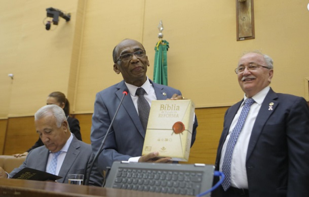 Sessão Especial na ALESE destaca comemoração aos 500 anos da Reforma Protestante.