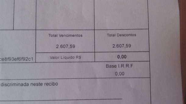 Prefeita de Pedrinhas corta integralmente salários dos professores