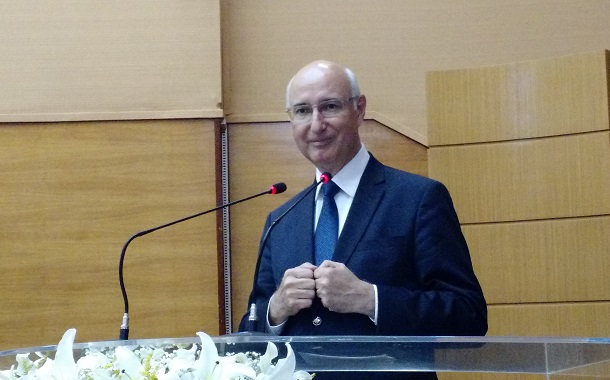 Veja o Mistro “Ives Gandra” recebendo Título de Cidadão Sergipano da ALese