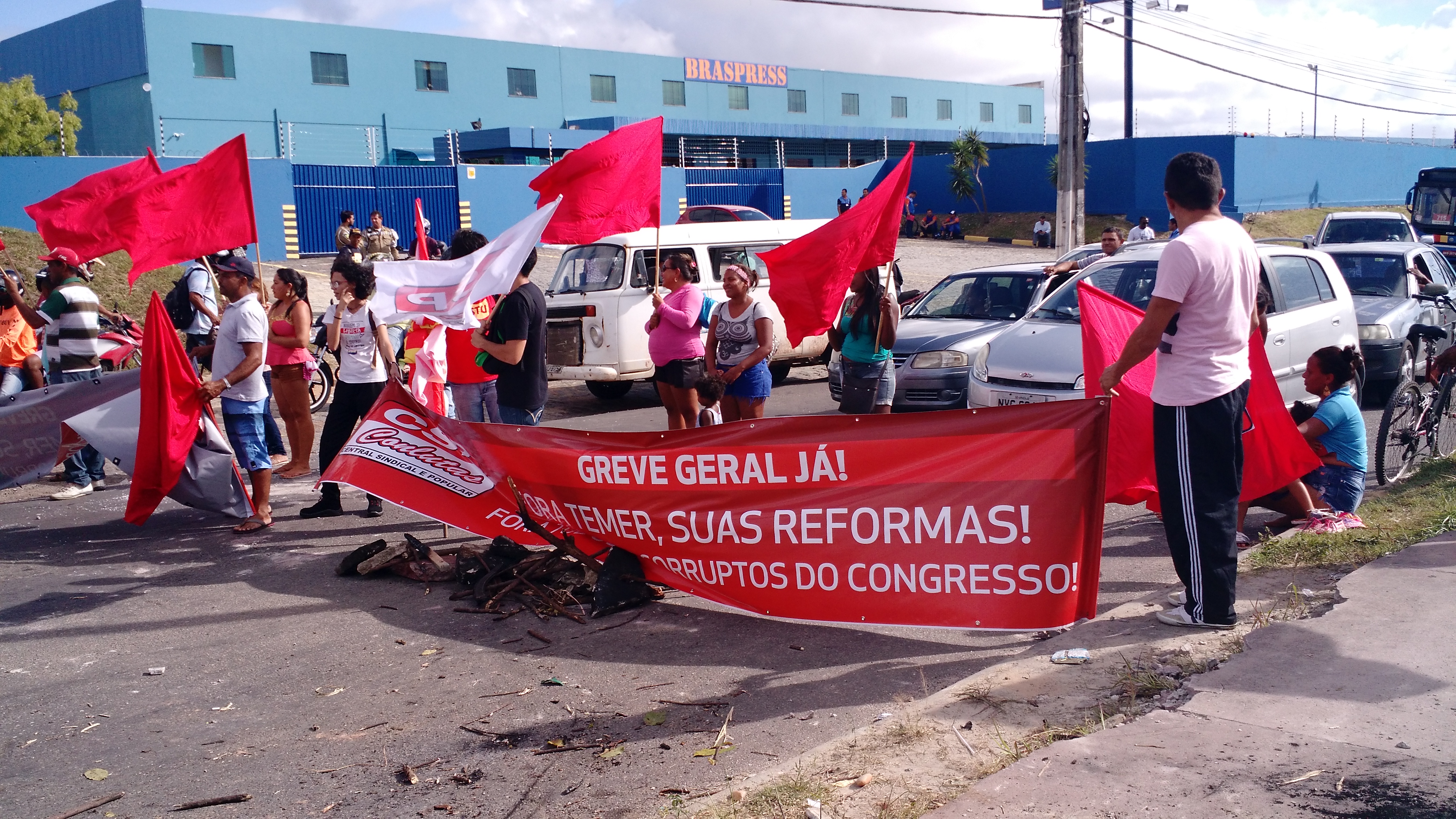 Paralisação Nacional em Sergipe fecha a Marechal Rondon