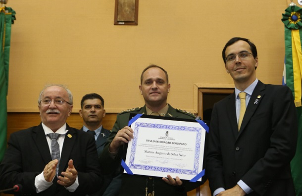 Ex- Comandante do 28 BC recebe Título de Cidadão Sergipano da ALESE