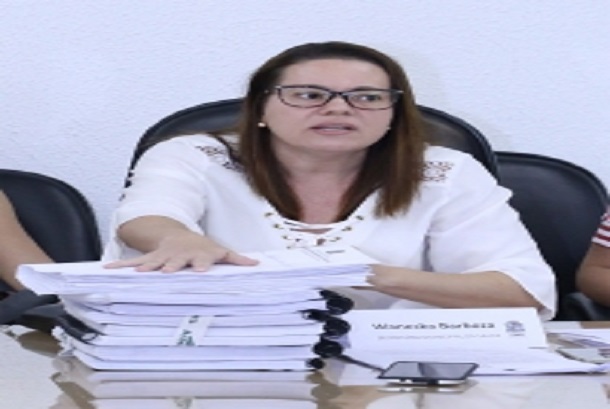 Secretária da Saúde diz que os valores expostos pelo Cirurgia são incompatíveis com a realidade