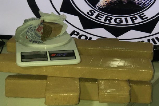 Polícia Civil de Sergipe prende homem acusado de tráfico de drogas na zona norte de Aracaju