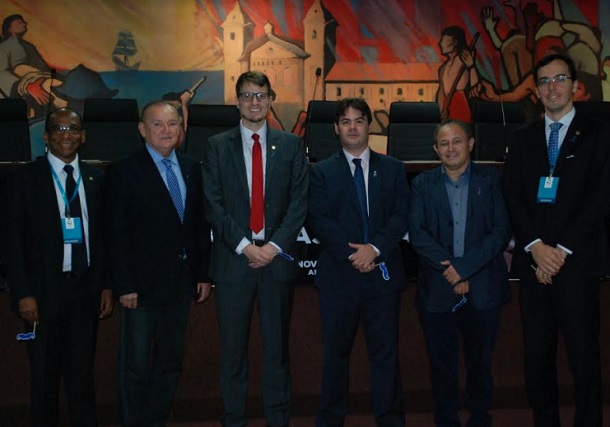 Deputado Georgeo Passos participa de seminário no Paraná sobre políticas públicas para juventude