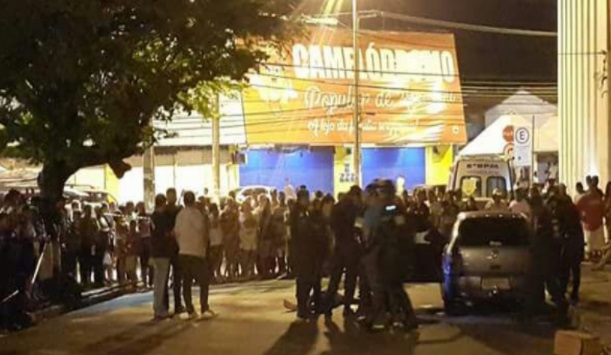 Três homens são executados à tiros no centro de Aracaju