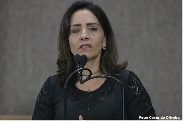 Vereadora Emília demonstra preocupação com o assédio sexual no Carnaval na Capital