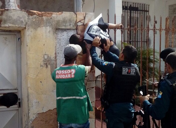 Flanelinha morre preso em grade de casa abandonada no bairro São José em Aracaju