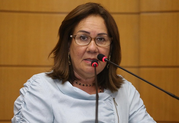 Projeto de Lei da Deputada Goretti Reis define data para Dia de Combate ao Feminicídio em Sergipe