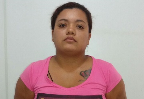 Delegacia de Crimes Homofóbicos prende mulher por tentar matar ex-companheira no bairro América