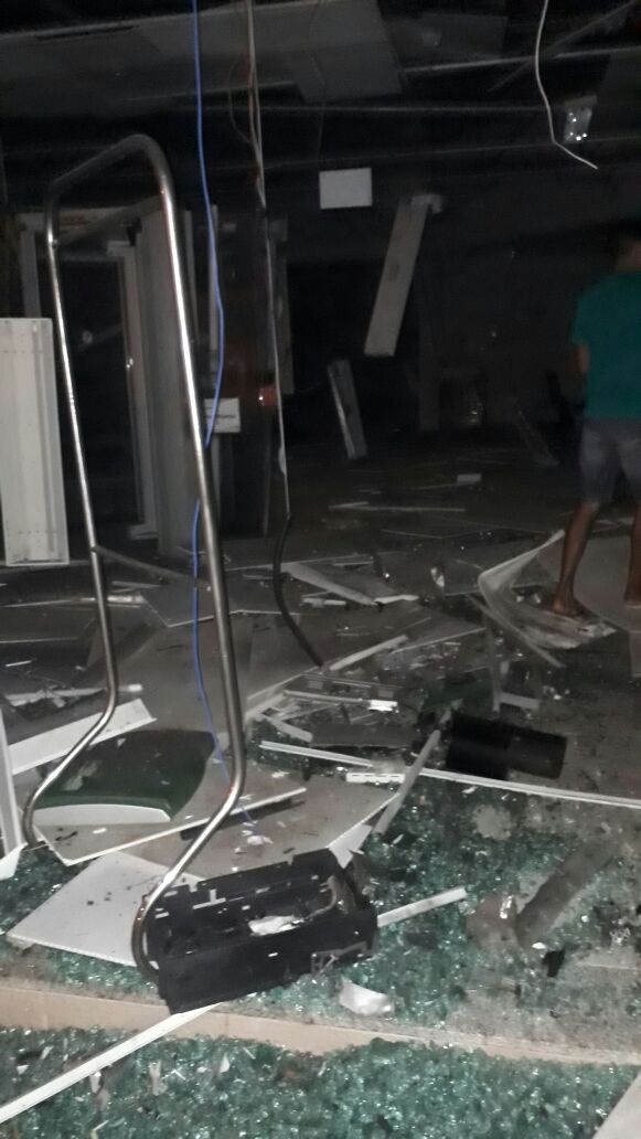 Polícia inicia investigações sobre roubo a agência de Poço Redondo