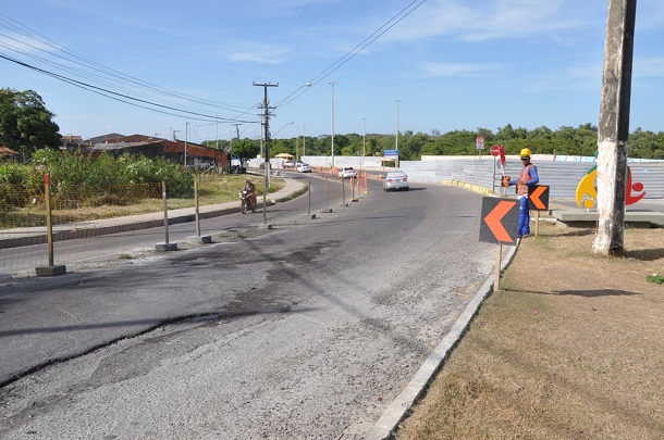 Trânsito na Euclides Figueiredo sofrerá alterações na segunda, 08