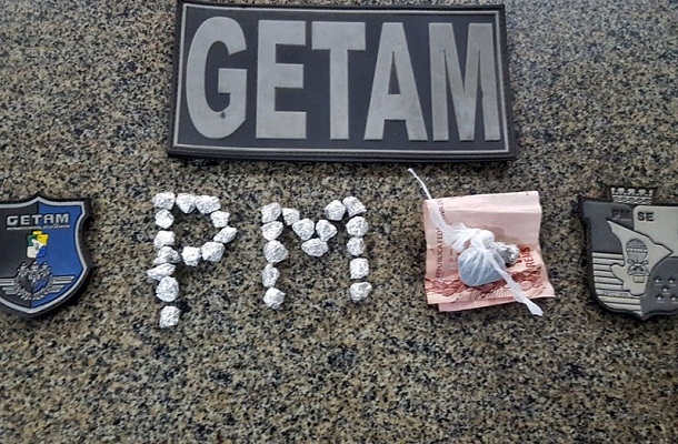 Mulher é presa por tráfico de drogas no município de Itabaiana