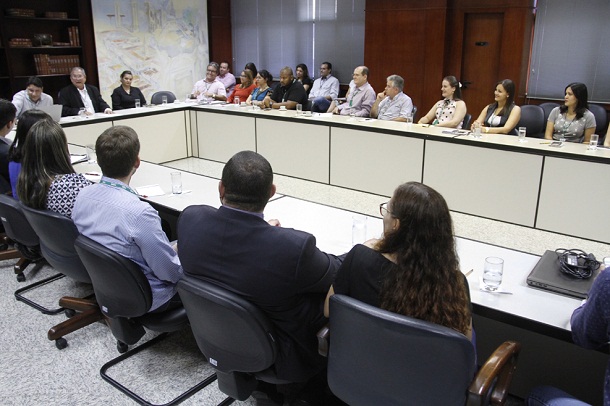 TCE/SE debatem melhorias na conversão de processos físicos em digitais