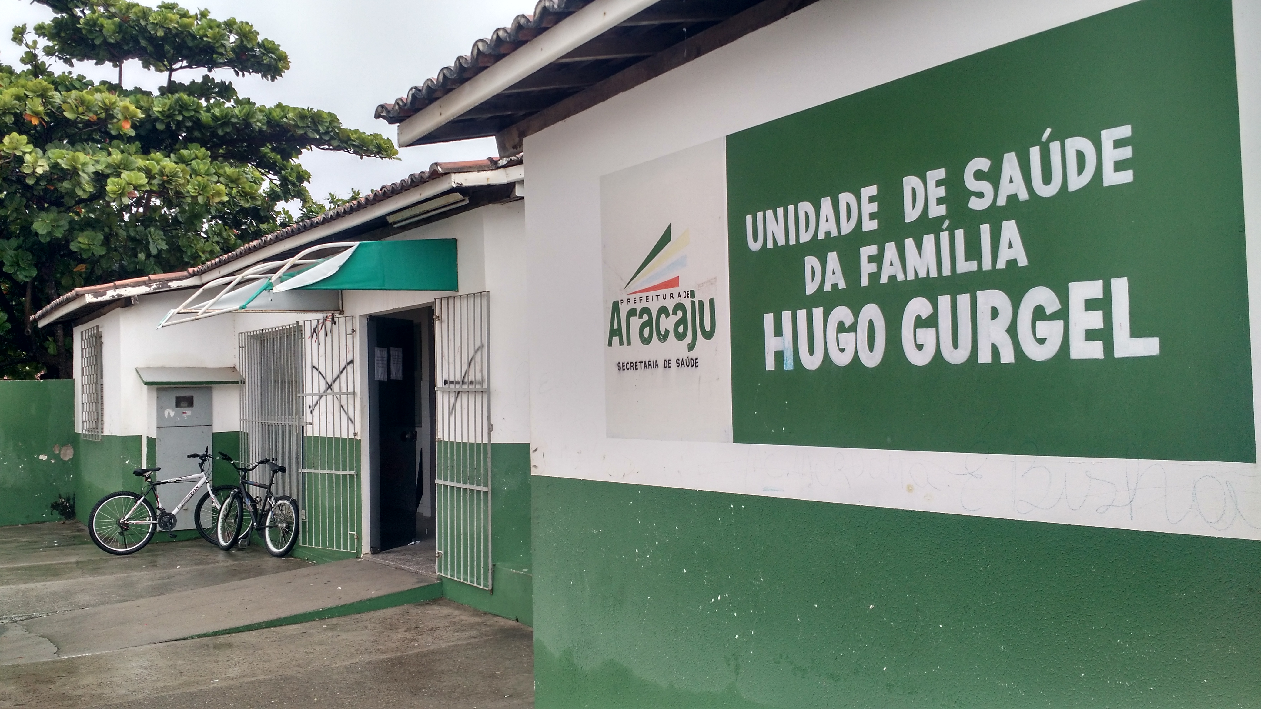 Em Aracaju: Diretora do Hugo Gurgel vai continuar na unidade e ato de protesto é cancelado
