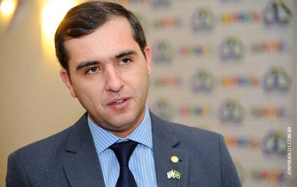 Deputado Jony Marcos debate Projeto de Lei com a ABIN