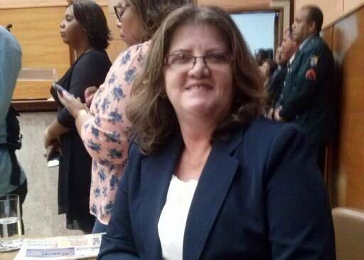 Alese emite nota de pesar pelo falecimento de Lady Elizabeth