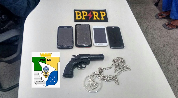 RP prende infrator por roubo e recupera aparelhos celulares no bairro Lamarão