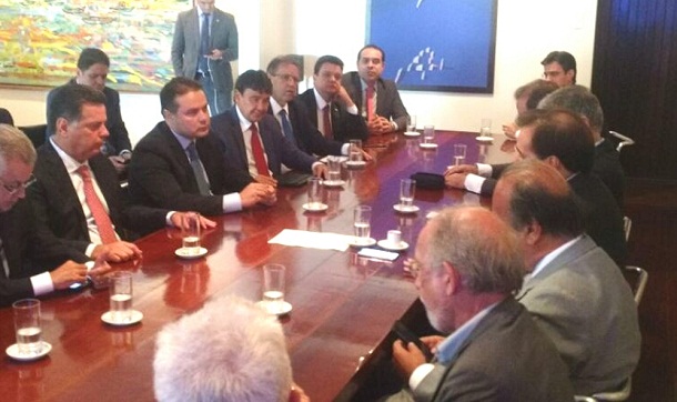 Secretário participa de reunião de governadores com presidente da Câmara Rodrigo Maia