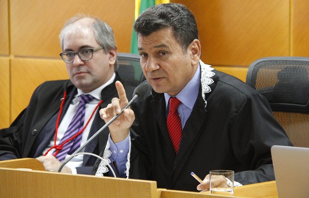 Prefeitura sem salários em dia não pode fazer festa, adverte TCE/SE