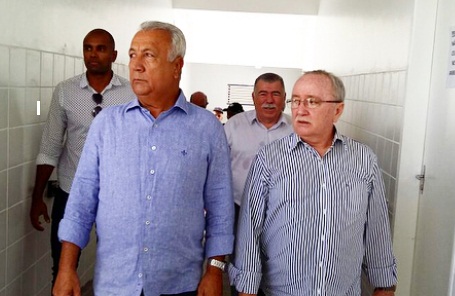 O Presidente da Alese Luciano Bispo recebe Jackson Barreto em Itabaiana e visita obras