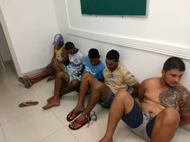 Policiais do DEPATRI prendem homens acusados de tráfico, homicídios e roubos em Aracaju e Socorro