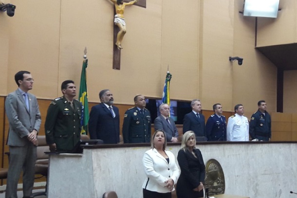 ALESE concede Título de Cidadão Sergipano ao Comandante da Aeronáutica