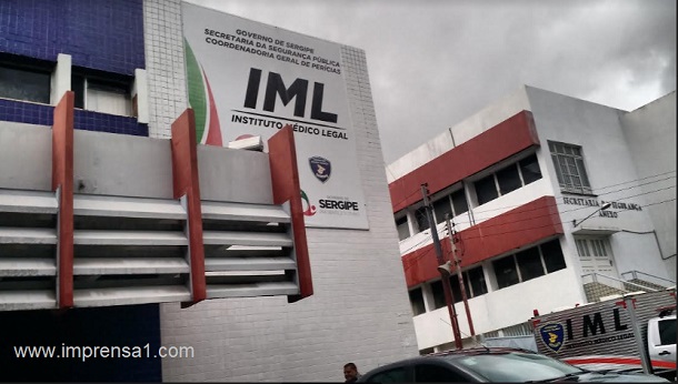 IML de Sergipe libera os corpos do acidente com o ônibus de Turismo em Poço Redondo