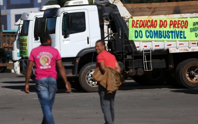 Ex-ministro afirma: o petróleo internacional não é controlável pelo governo brasileiro