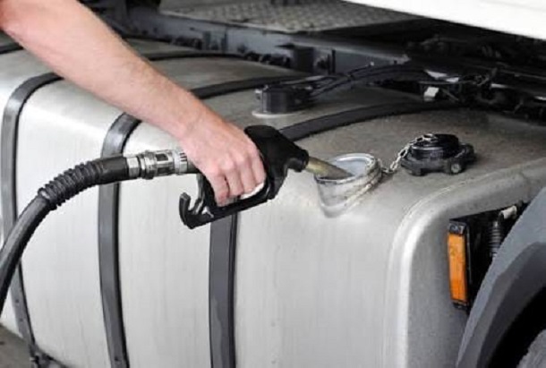 Estado muda cálculo do ICMS e diesel S-10 pode ficar mais barato para consumidor