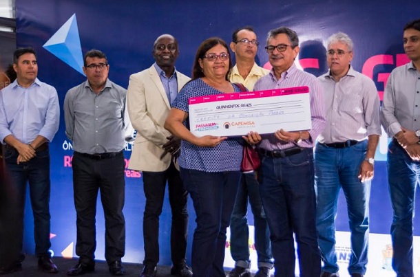 Uso do cartão Mais Aracaju Pré-pago premia dez passageiros de ônibus