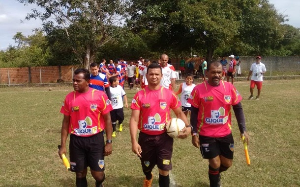 Santana do São Francisco resgata copa de futebol