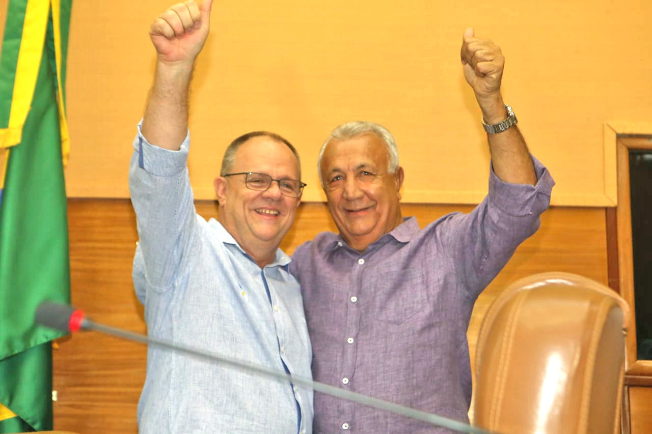 Jackson Barreto e Belivaldo Chagas terão que devolver mais de R$600 mil por uso irregular em campanha