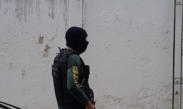 Vereador Zé Ailton e mais duas pessoas são  presas pelo DENARC de Sergipe